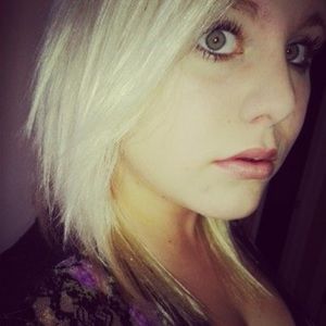 Meet your Posher, Olivia